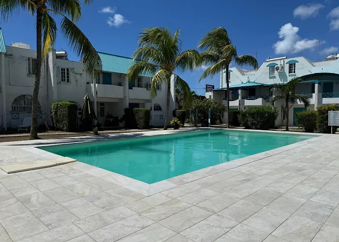 Cozy Townhome Near Beach In Heart Of Grand Baie