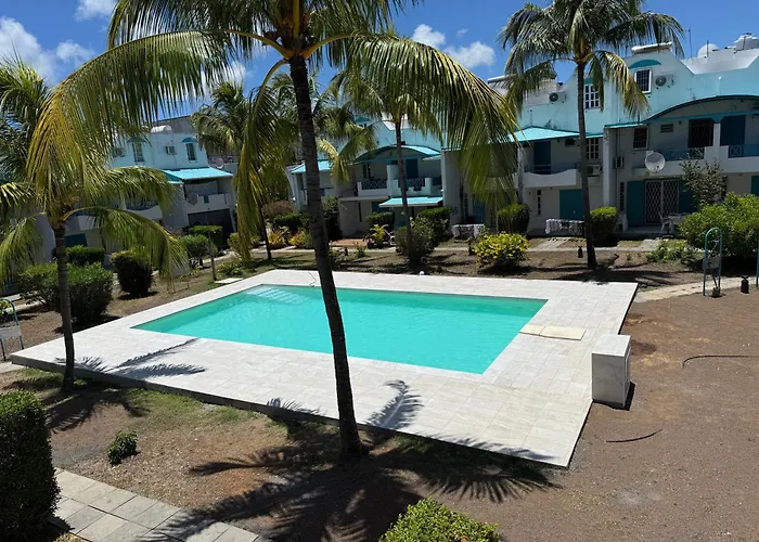 Cozy Townhome Near Beach In Heart Of Grand Baie