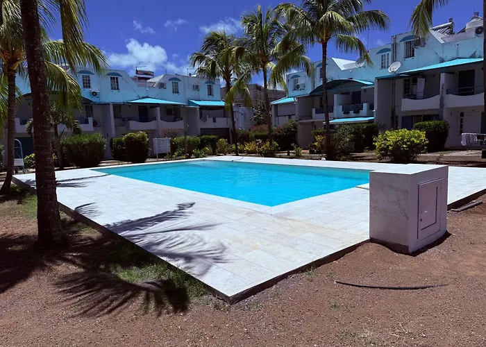 Cozy Townhome Near Beach In Heart Of Grand Baie