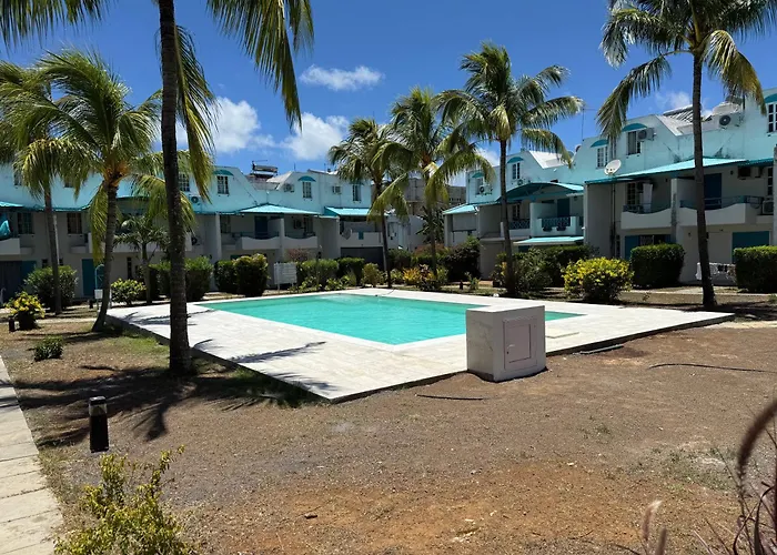 Cozy Townhome Near Beach In Heart Of Grand Baie